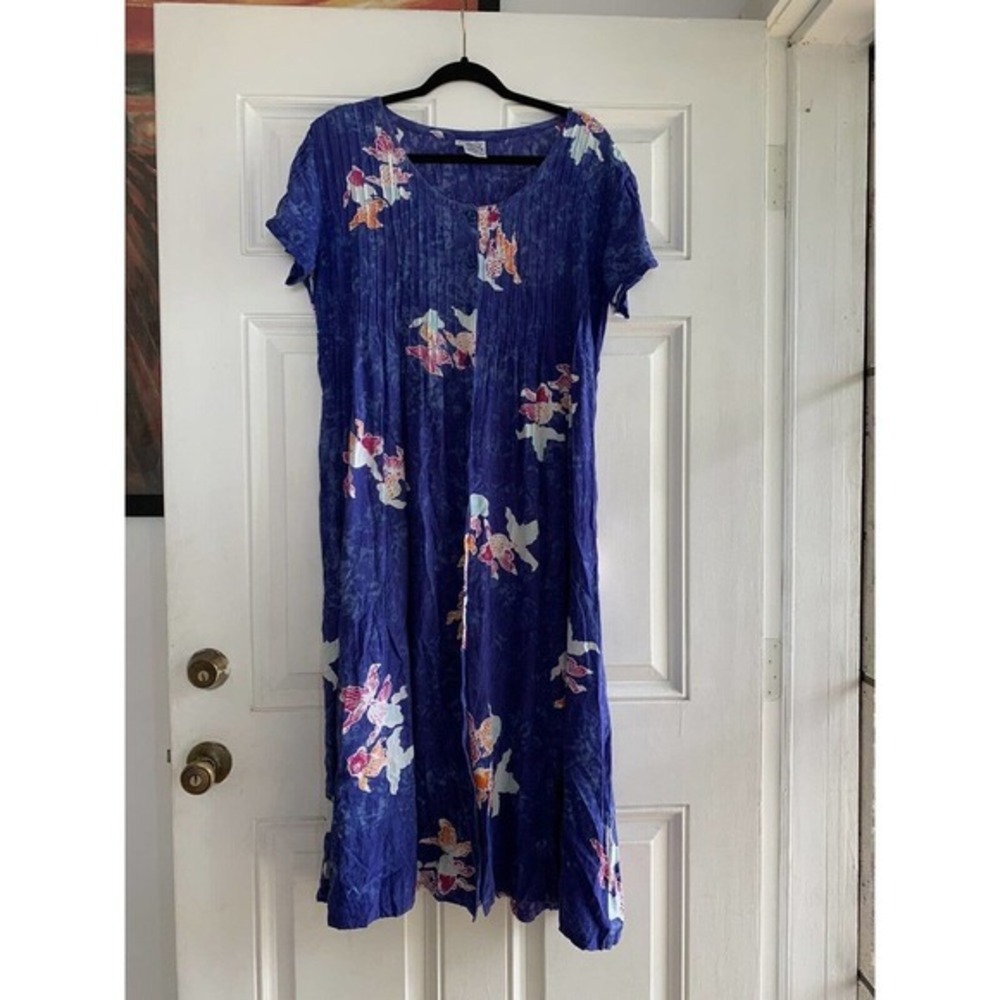 Under‎ The Rainbow rusty fish shell size Small Blue